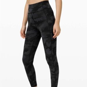 Lululemon Invigorate High-Rise Crop 23"